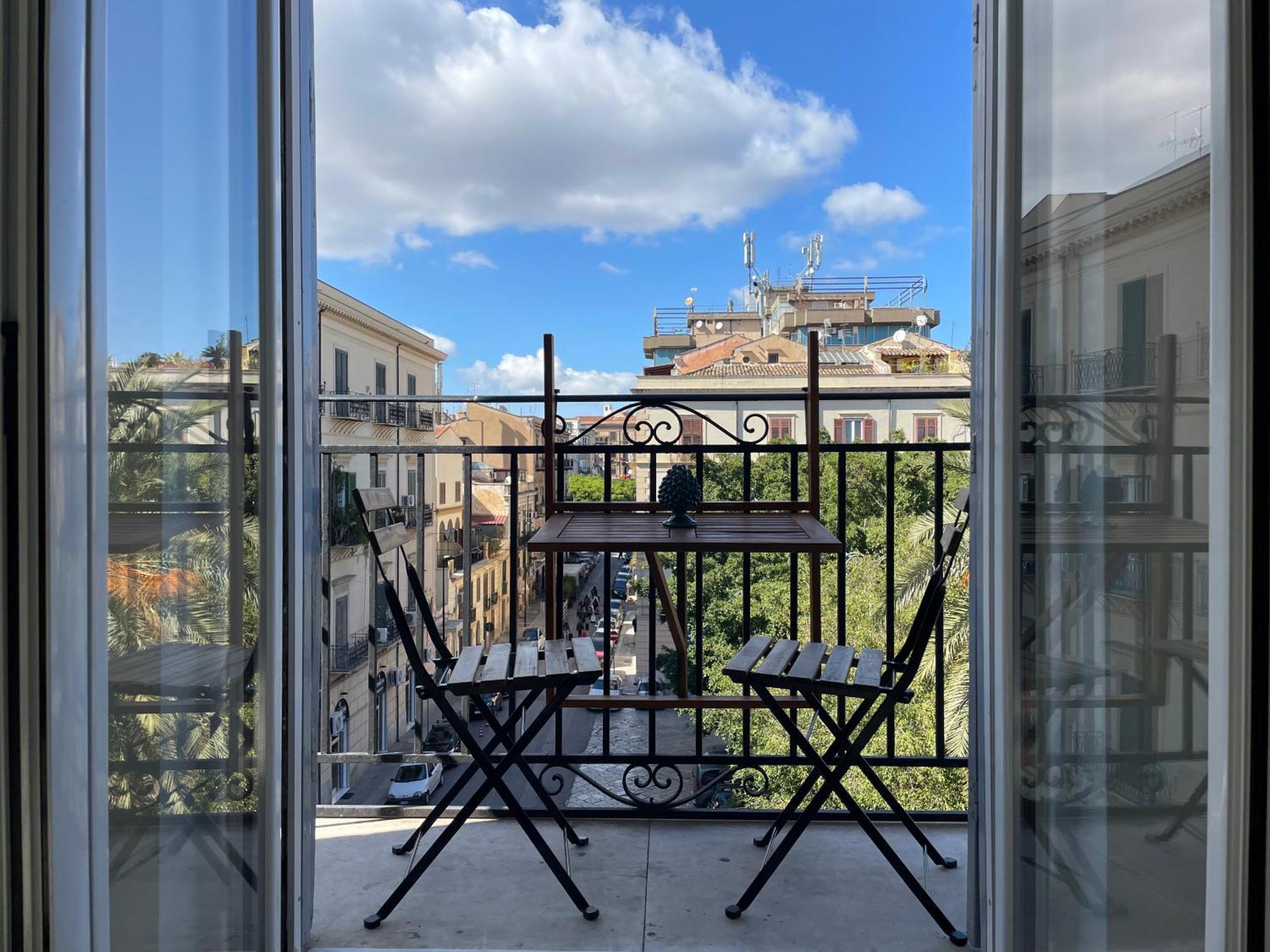 Case Orlando_A City Center Sicilian Treat Palermo Bagian luar foto